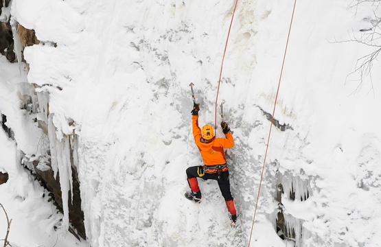 Parc de la Gorge de Coaticook - Ice climbing
